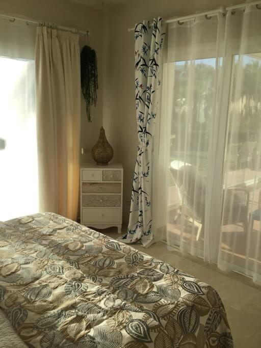 Alcazaba Blue Lagoon 3 Bedroom, Ground Floor Apartment เอสเตโปนา ภายนอก รูปภาพ