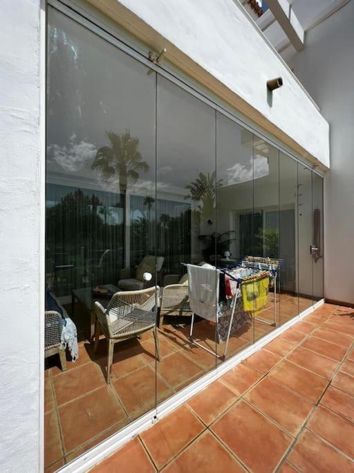 Alcazaba Blue Lagoon 3 Bedroom, Ground Floor Apartment เอสเตโปนา ภายนอก รูปภาพ