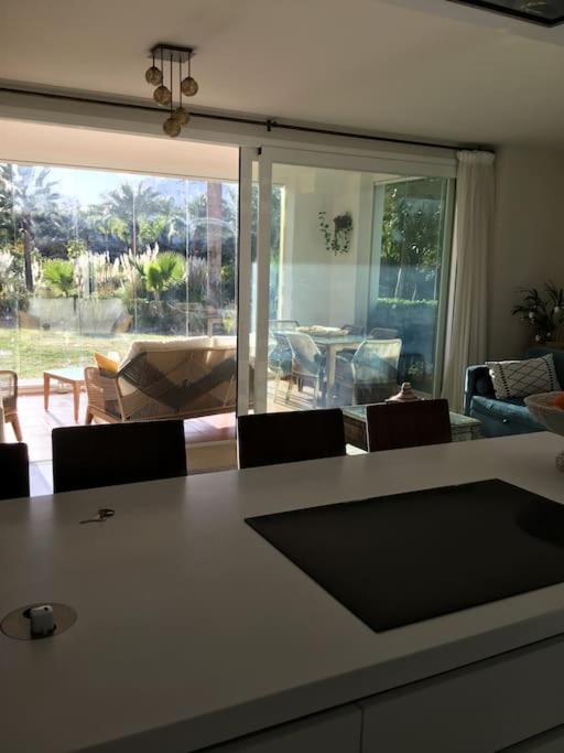 Alcazaba Blue Lagoon 3 Bedroom, Ground Floor Apartment เอสเตโปนา ภายนอก รูปภาพ